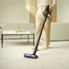 Dyson V8 Cyclone Şarjlı Dikey Süpürge - Distribütör Garantili